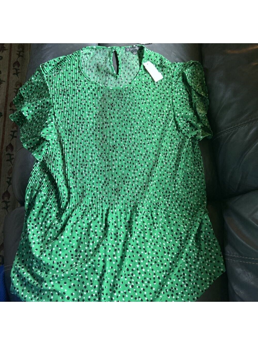 Adrianna Papel size large women’s top